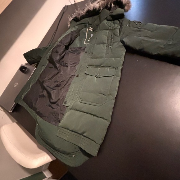 Moose Knuckles Jacket - Picture 3 of 7